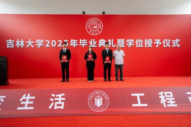 54340942f23d2d8f5aaa324d16c54d86